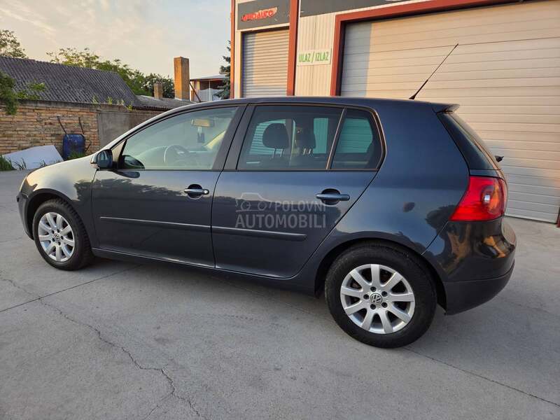 Volkswagen Golf 5 2.0TDI SPORT/8V/BMM