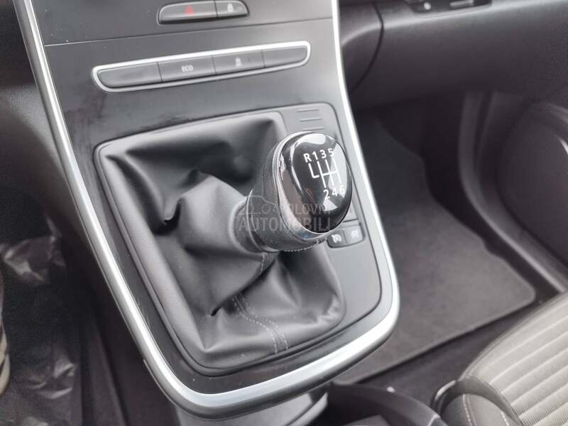 Renault Grand Scenic 1.2 TCE