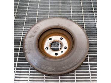 Prednji desni disk za Jaguar F pace od 2017. do 2021. god.