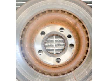 Zadnji desni disk za Jaguar F pace od 2017. do 2021. god.