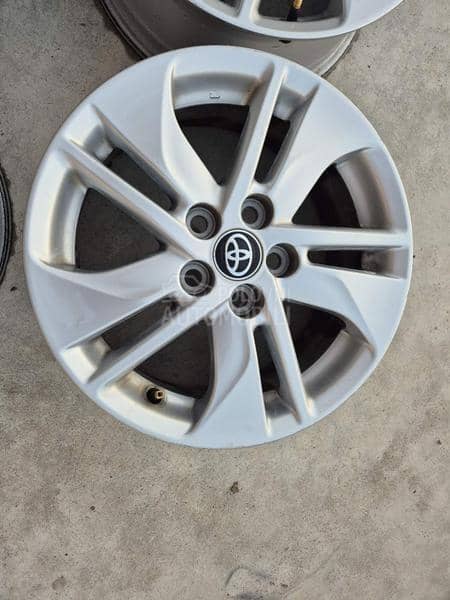 Aluminijumske felne toyota 15" 5 x 100