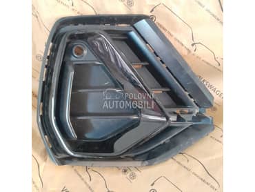 Desna resetka u braniku za Audi Q3 od 2019. do 2025. god.