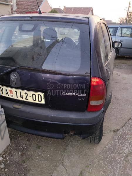 Opel Corsa B 1.0 1998. god. -  kompletan auto u delovima