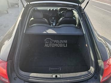 Polica gepeka za Audi TT