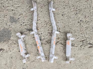 Zadnji nosac branika za Peugeot 4007