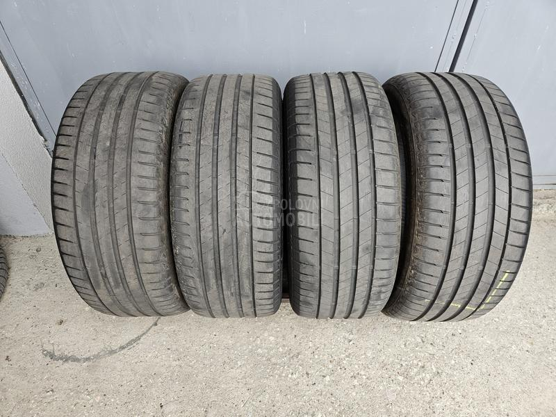 Bridgestone 245/45 R19 Letnja