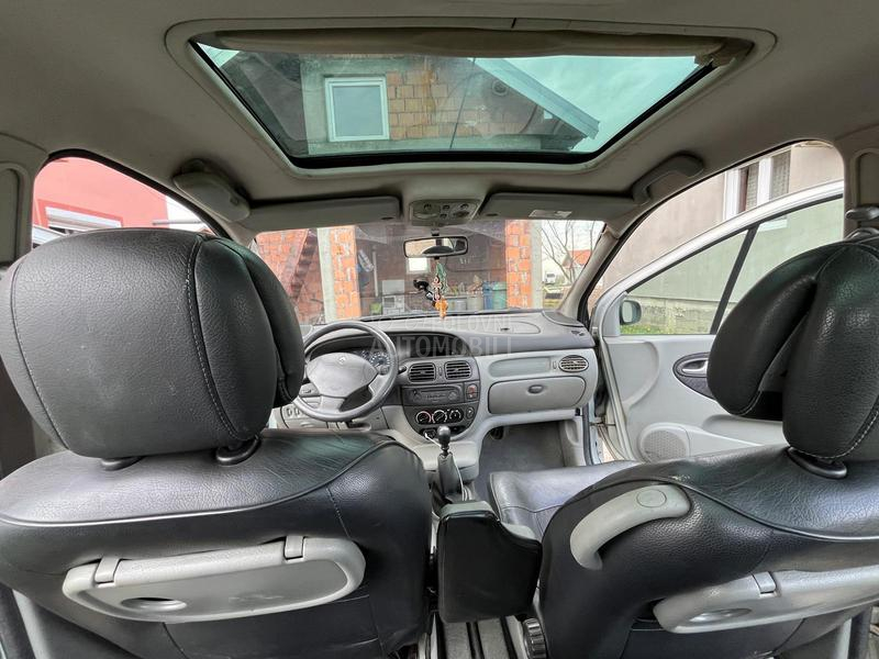 Renault Scenic 1.9 dci