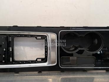 Držač za čaše za Jaguar F pace od 2017. do 2021. god.