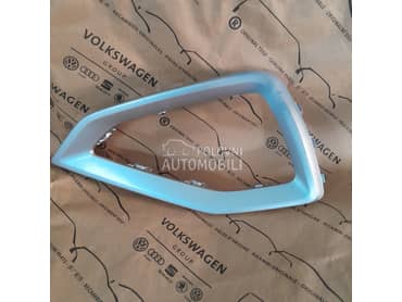 Zadnja desna lajsna na braniku za Audi Q2