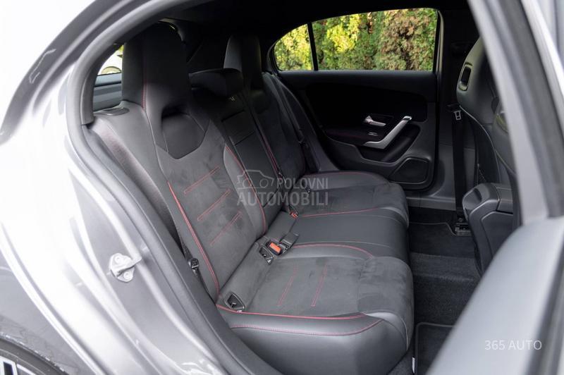 Mercedes Benz A 180 AMG/BLACK/WIDESCREEN