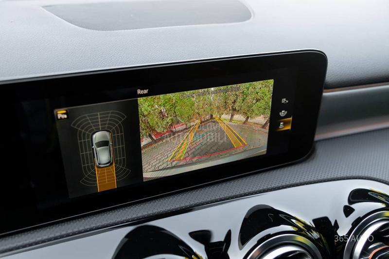 Mercedes Benz A 180 AMG/BLACK/WIDESCREEN