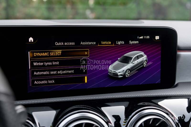 Mercedes Benz A 180 AMG/BLACK/WIDESCREEN