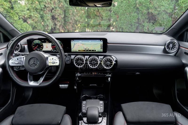 Mercedes Benz A 180 AMG/BLACK/WIDESCREEN