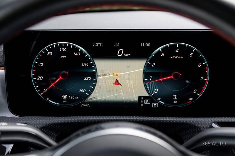 Mercedes Benz A 180 AMG/BLACK/WIDESCREEN