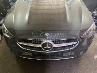 Sistem za pranje stakala za Mercedes Benz C 180, C 200, C 220 ... od 2021. do 2023. god.