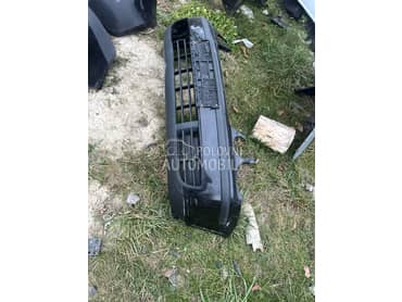 Branik prednji za Volkswagen Polo od 2002. do 2004. god.