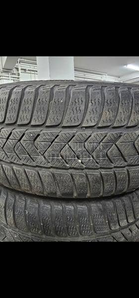 Pirelli 225/55 R17 Zimska