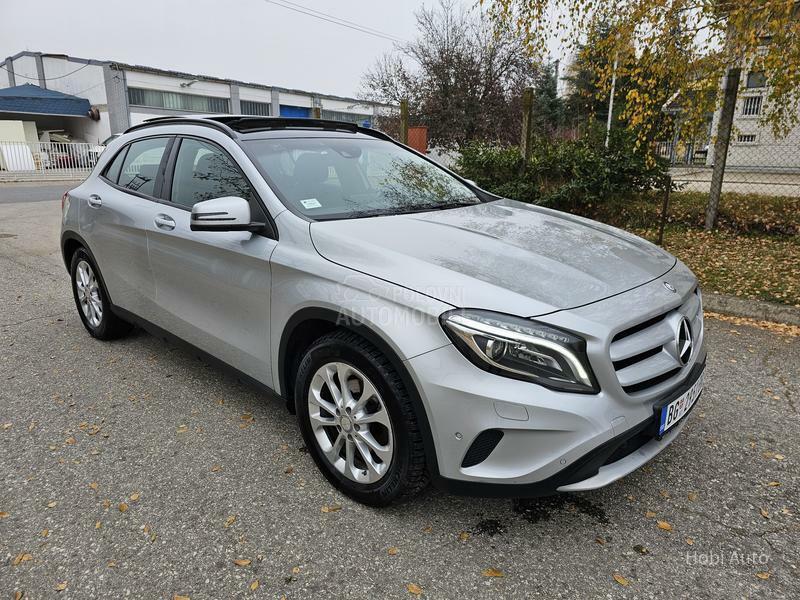 Mercedes Benz GLA 200 2.2CDI 4MATIC PANO