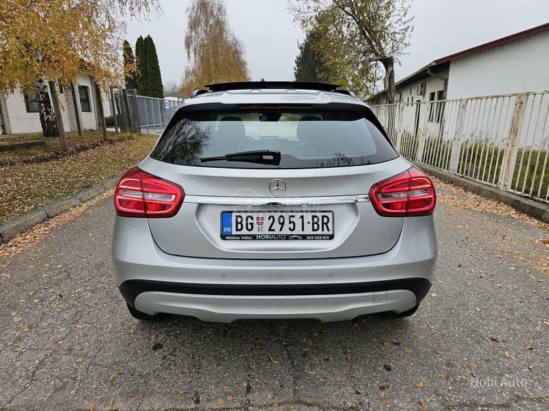 Mercedes Benz GLA 200 2.2CDI 4MATIC PANO