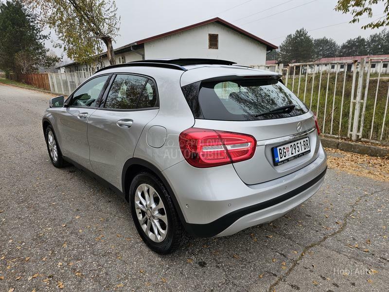 Mercedes Benz GLA 200 2.2CDI 4MATIC PANO