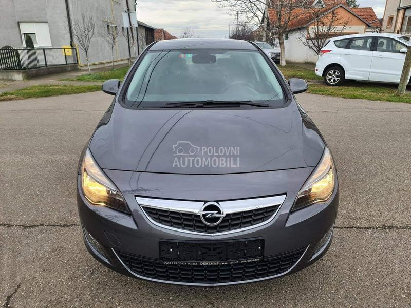 Opel Astra J 1.6 Turbo