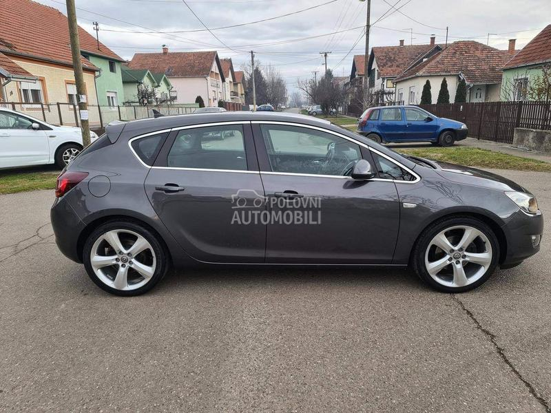 Opel Astra J 1.6 Turbo