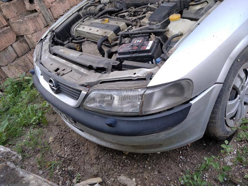 Opel Vectra B 2.0 16v