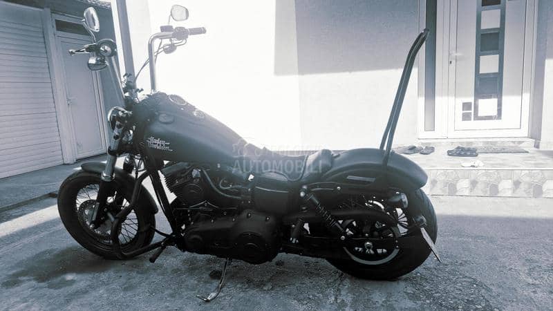 Harley Davidson Dyna street bob FXDB