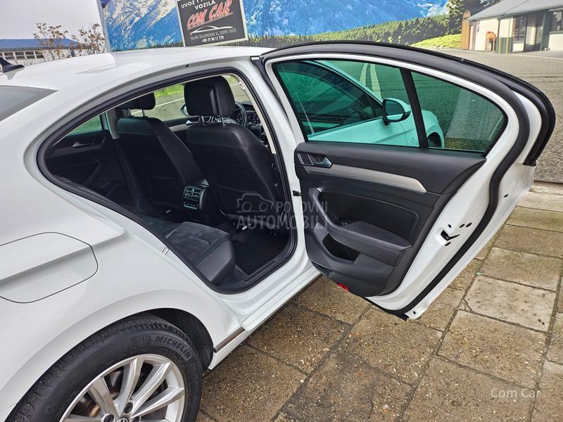 Volkswagen Passat B8 DSGhighline premium