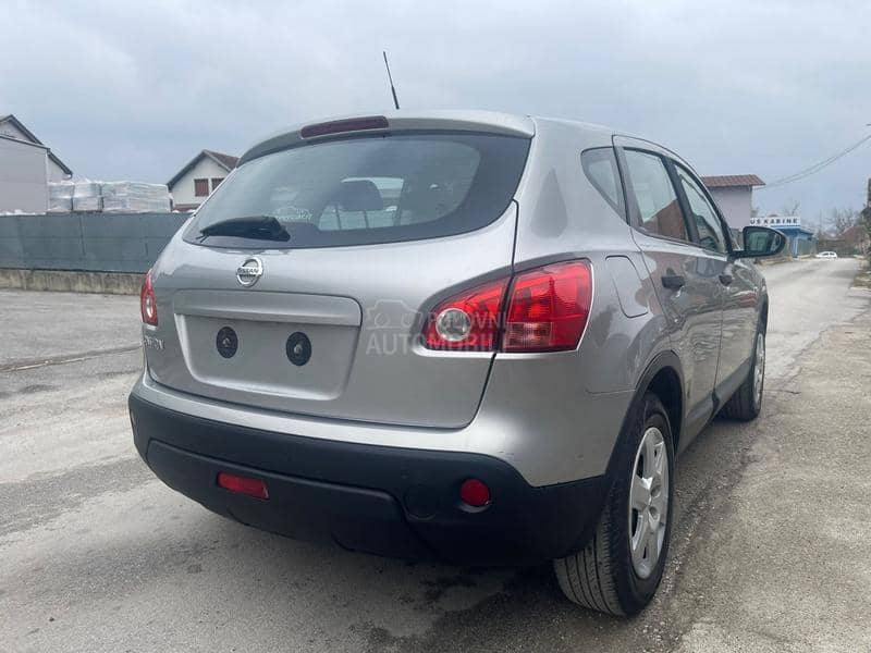 Nissan Qashqai 1.6 metan