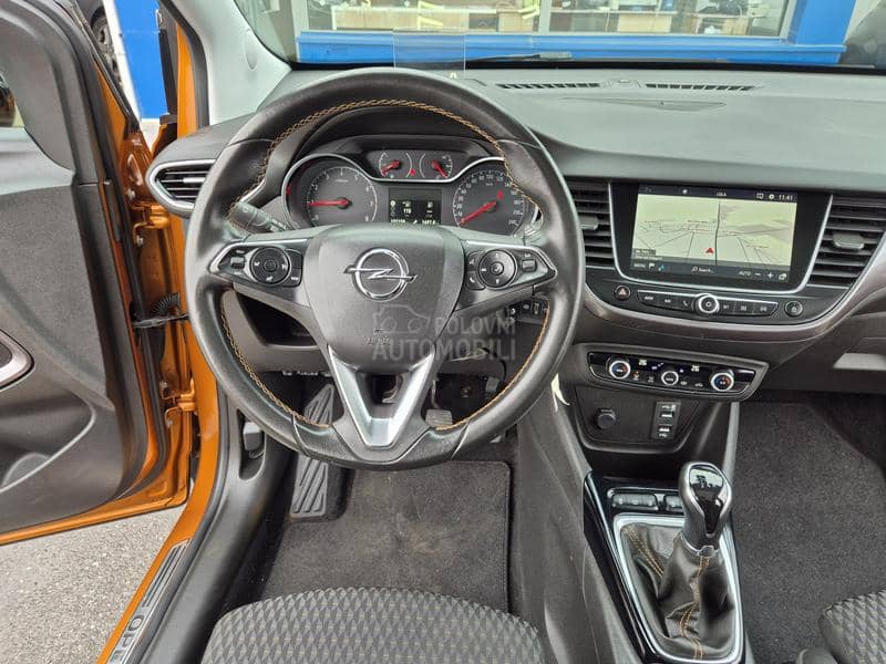 Opel Crossland X  1.2 b