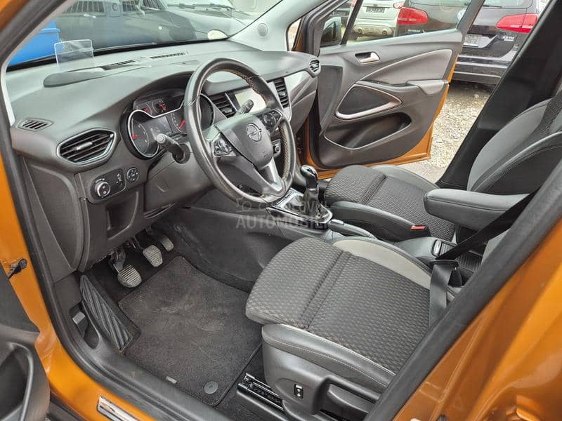 Opel Crossland X  1.2 b