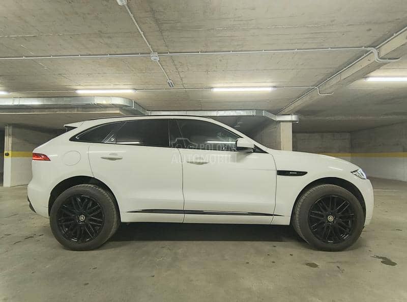 Jaguar F pace R Sport Dinamic