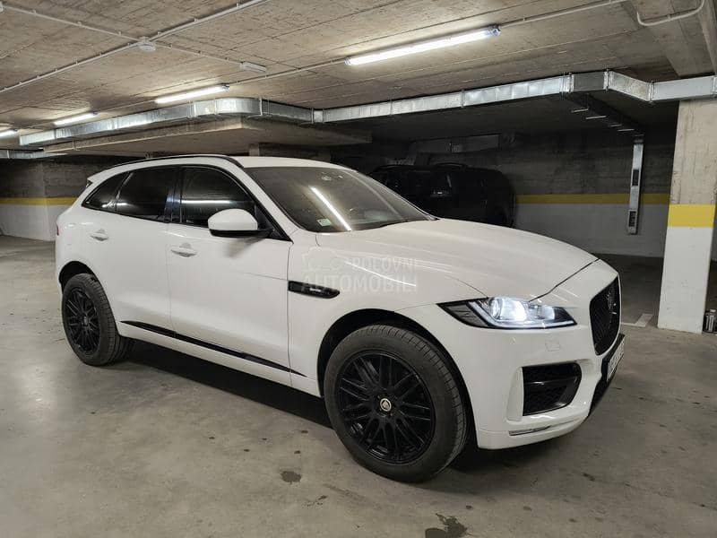 Jaguar F pace R Sport Dinamic