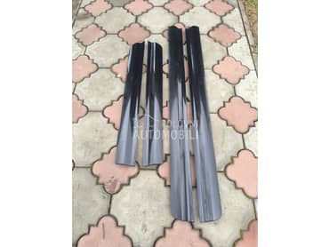 Donje lajsne vrata za Audi A8 od 2008. do 2010. god.