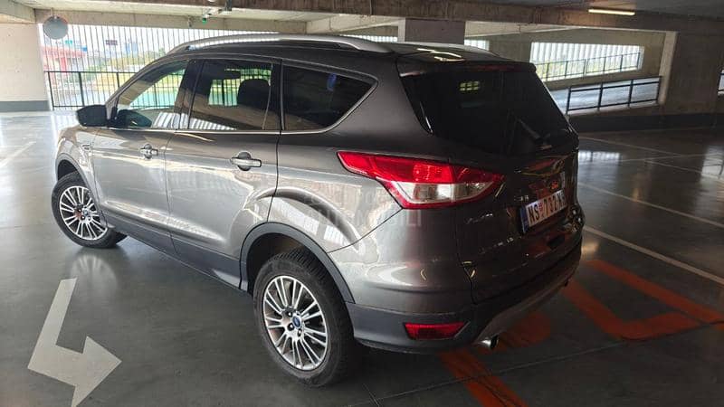 Ford Kuga 