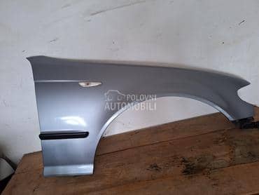 Krilo desno za E46 restyling za BMW Serija 3 od 2000. do 2005. god.