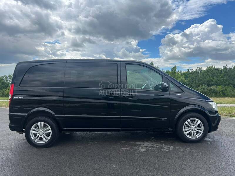 Mercedes Benz Viano 