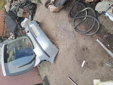 zadnji branik za Renault Laguna od 2001. do 2007. god.