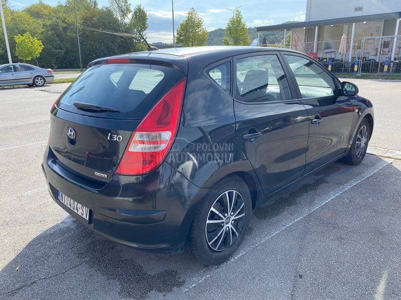 Hyundai i30 1.6