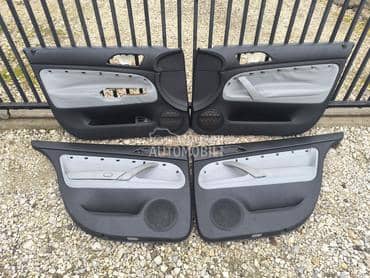 Sivi kozni tapaciri za Škoda Superb od 2001. do 2008. god.