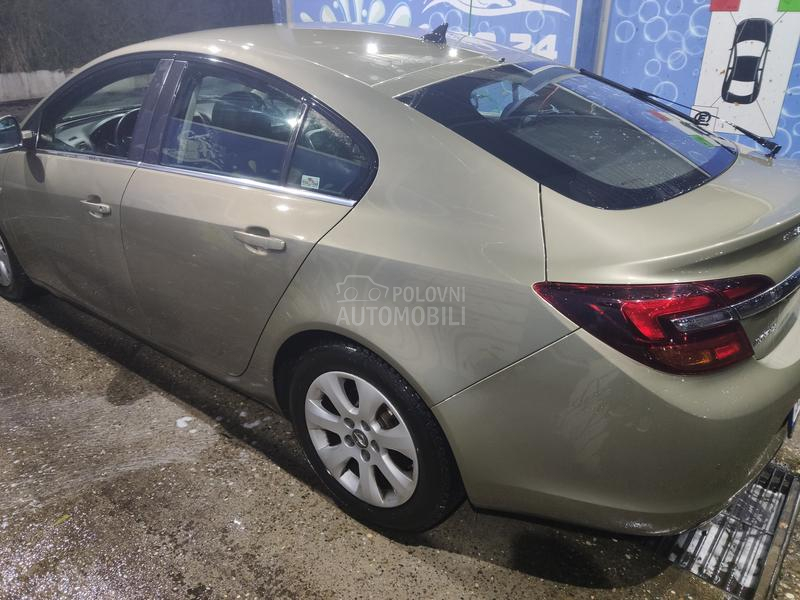 Opel Insignia 1.6 CDTI