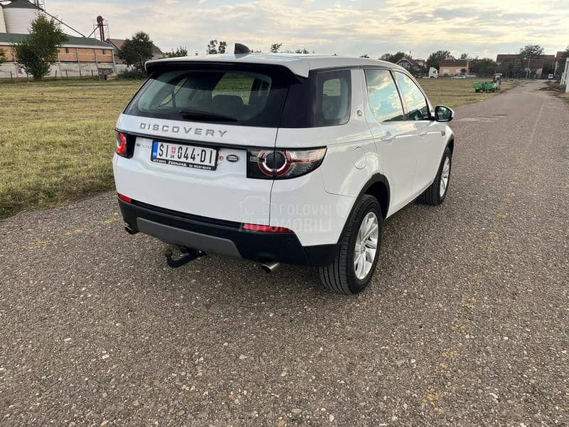 Land Rover Discovery Sport 7 sedista 4x4