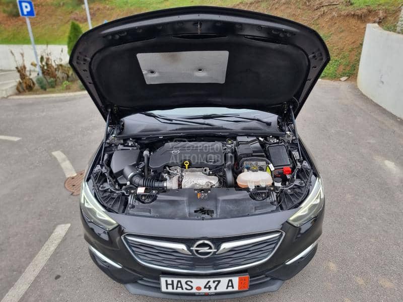 Opel Insignia REZERVISAN