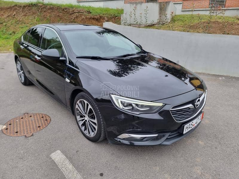 Opel Insignia REZERVISAN