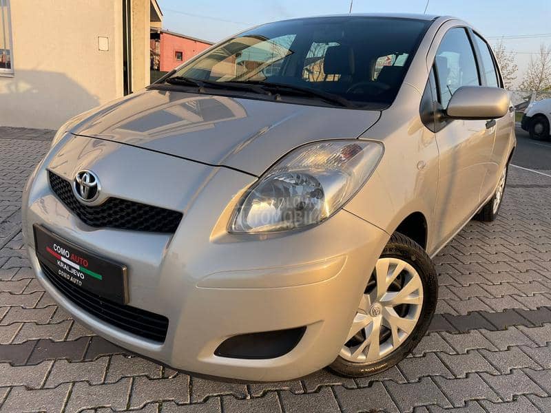 Toyota Yaris 2011 NOVA