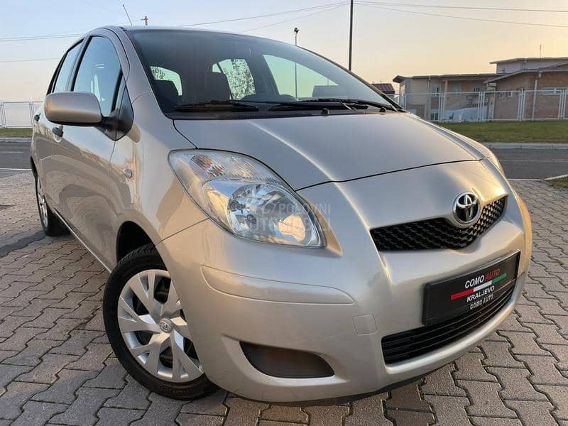 Toyota Yaris 2011 NOVA