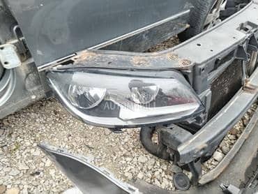 Farovi touran 2013 za Volkswagen Touran od 2011. do 2015. god.