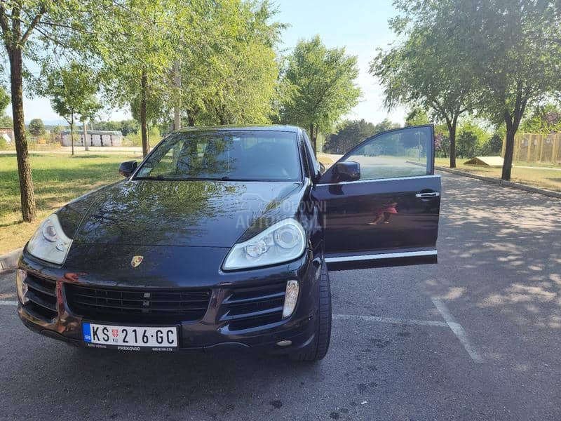 Porsche Cayenne 