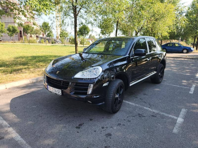 Porsche Cayenne 